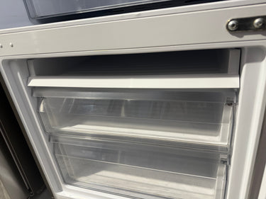Factory second Haier 433L Bottom Mount Fridge with Water Dispenser - Satina Model: HRF420BHS - Second Hand Appliances Geebung